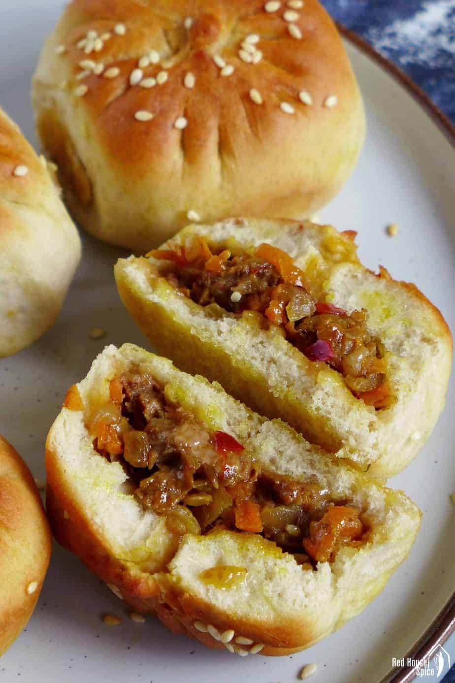 Baked lamb bao buns