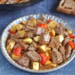 A plate of beef and mushroom stir-fry.