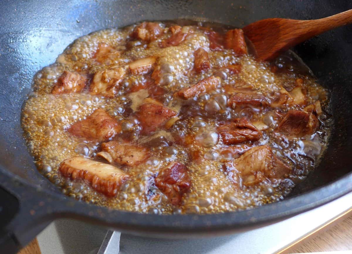 boiling broth with ribs