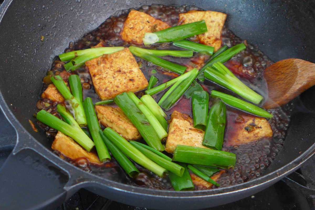 braising tofu and scallions.