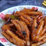 chicken feet with black bean sauce with overlay text that says dim sum chicken feet