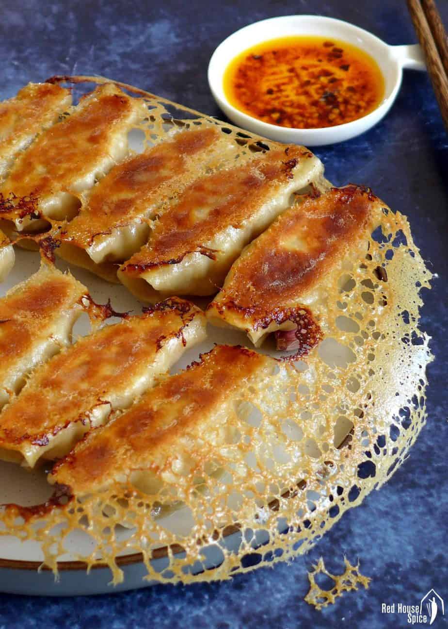 Chicken potstickers with a crispy skirt