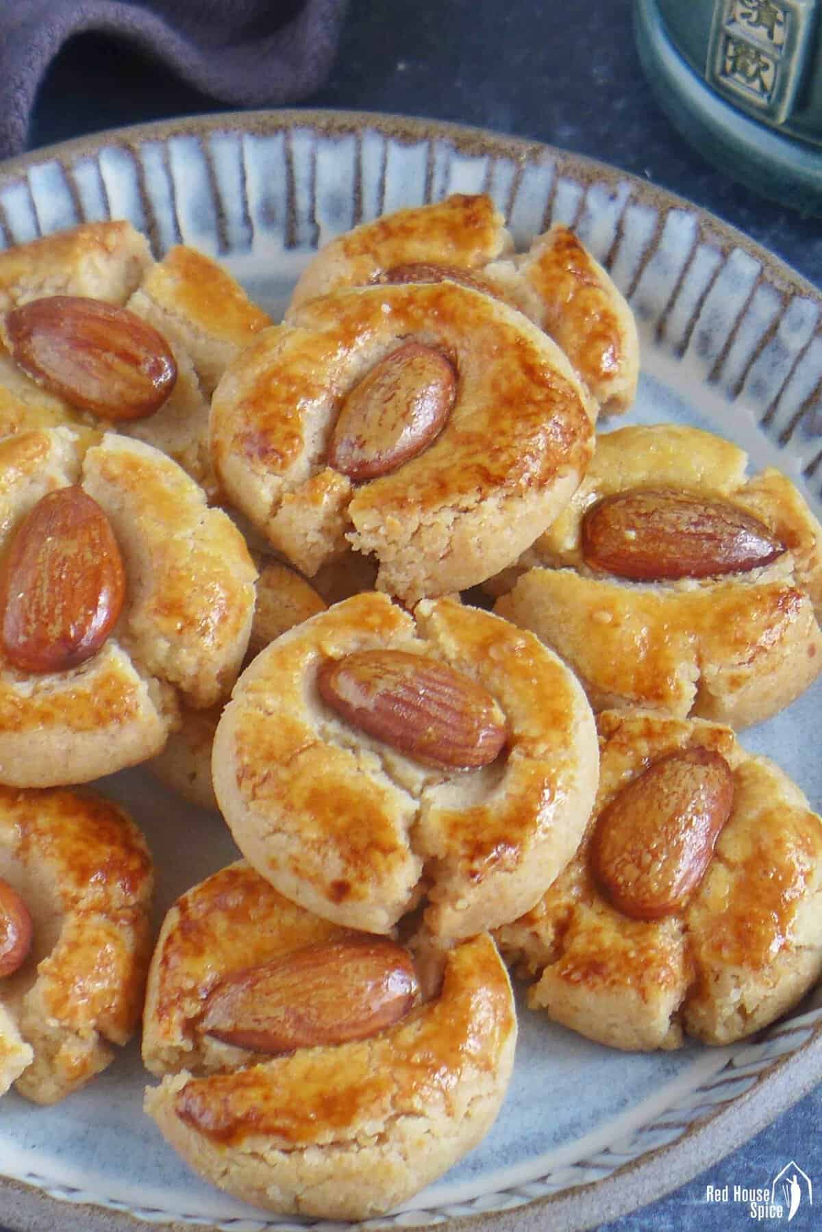 baked Chinese almond cookies on a plate.