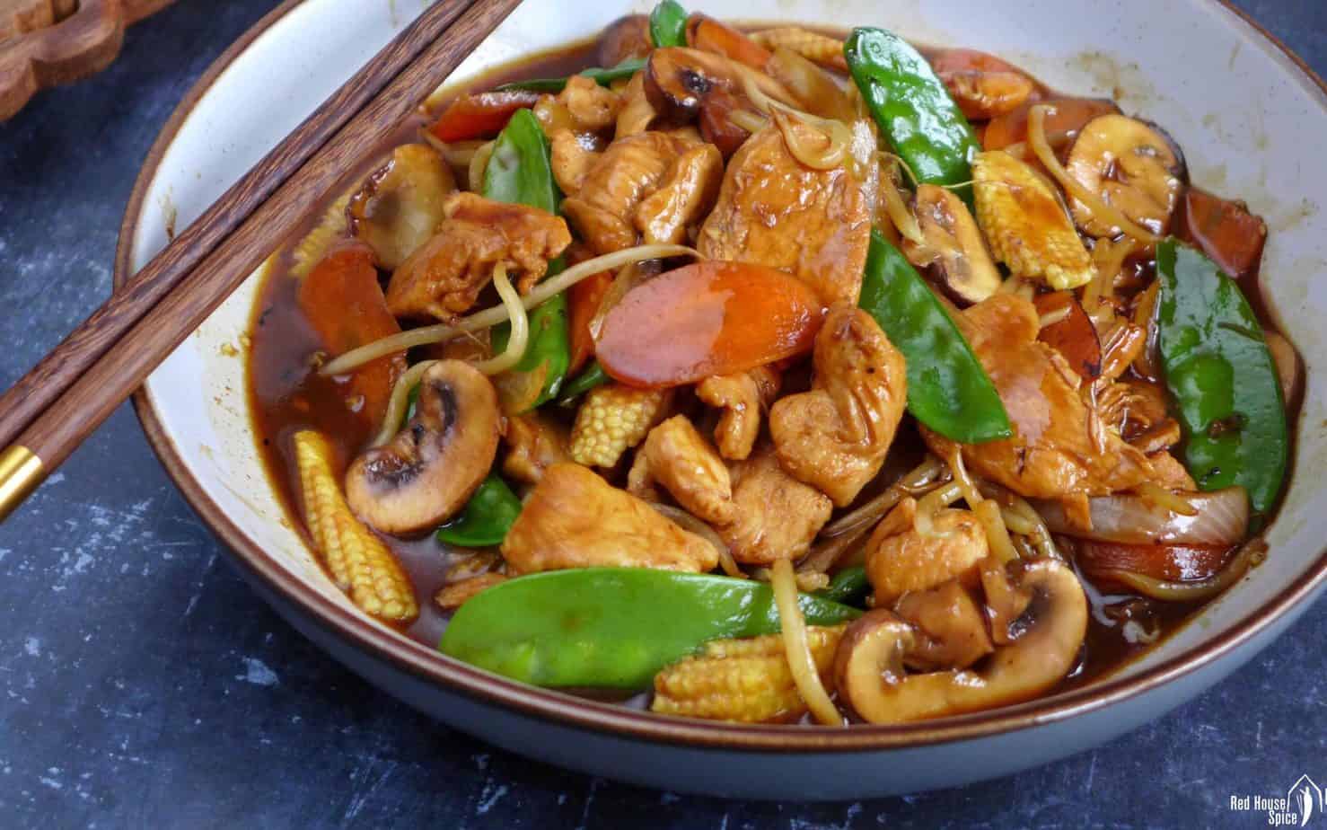 A plate of chicken chop suey