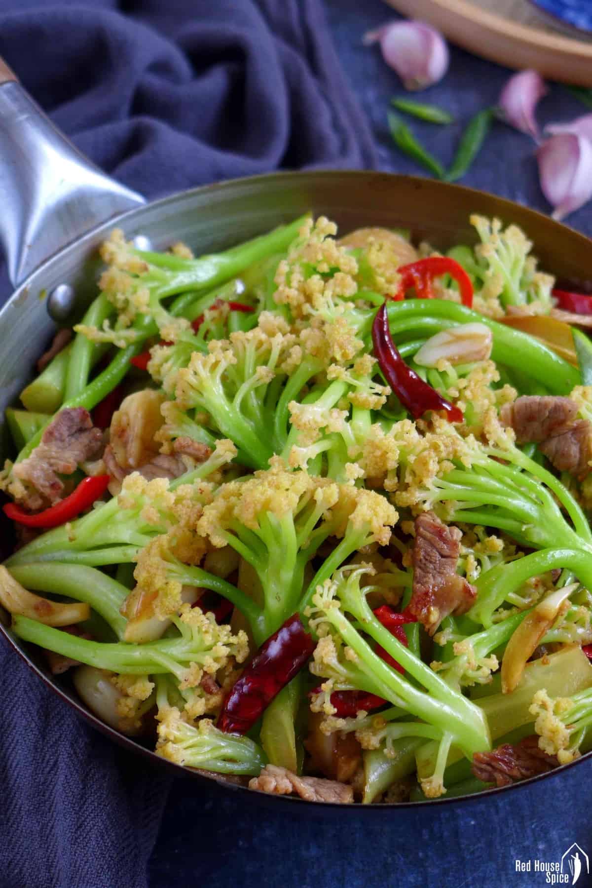 dry pot cauliflower with pork and chillies