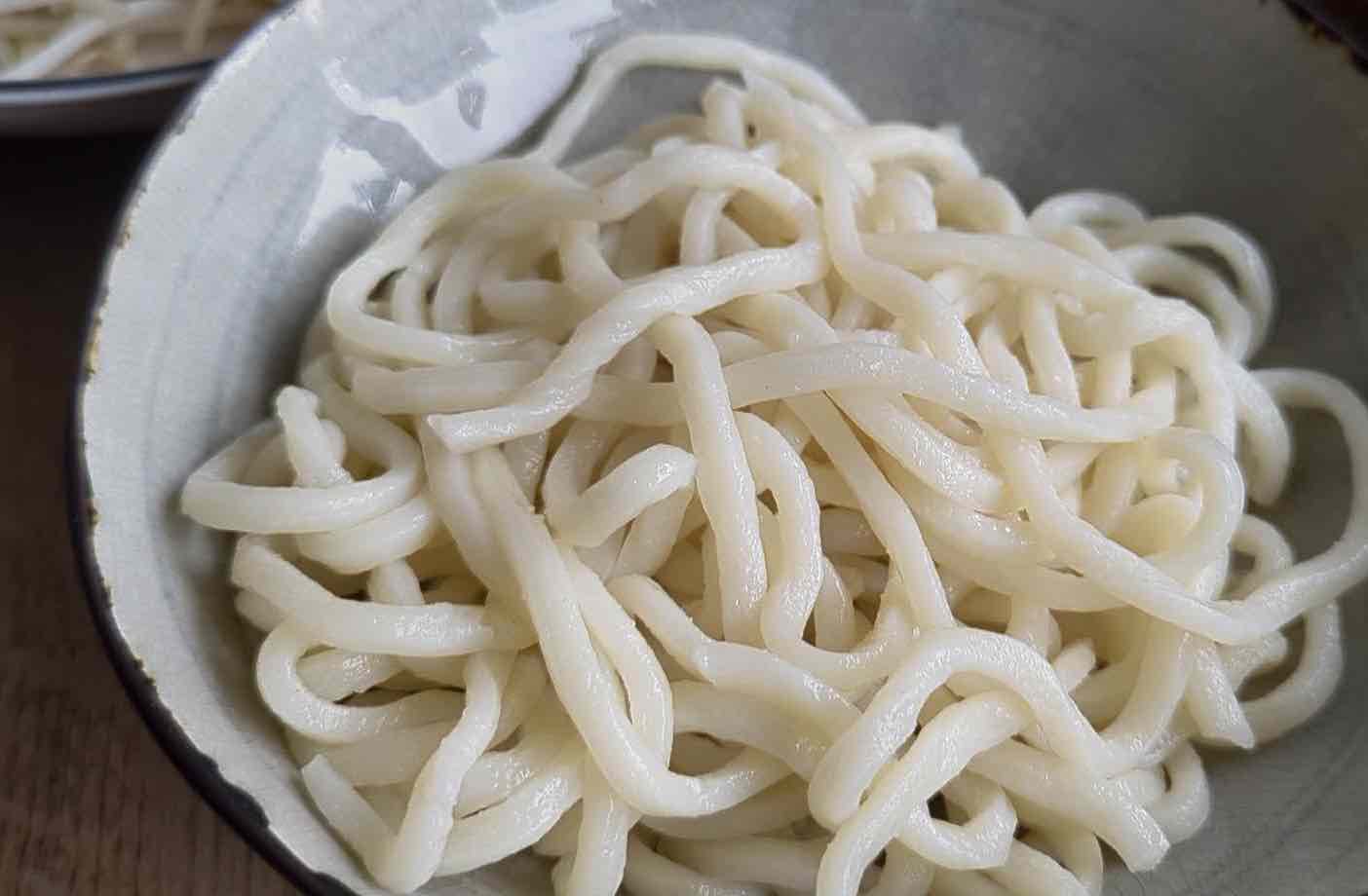 Cooked noodles