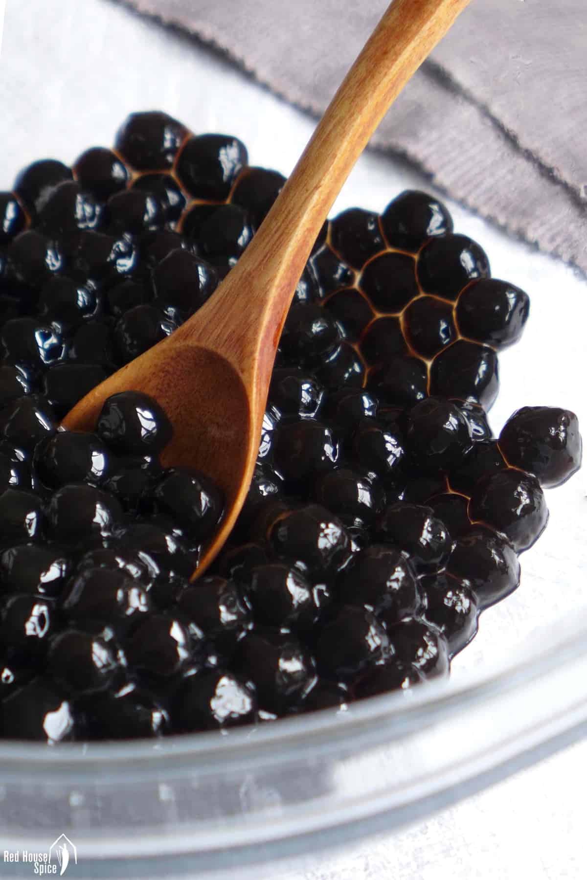 cooked tapioca pearls