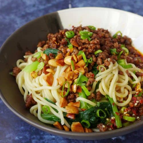 Sichuan Dan Dan Noodles with pork toppling