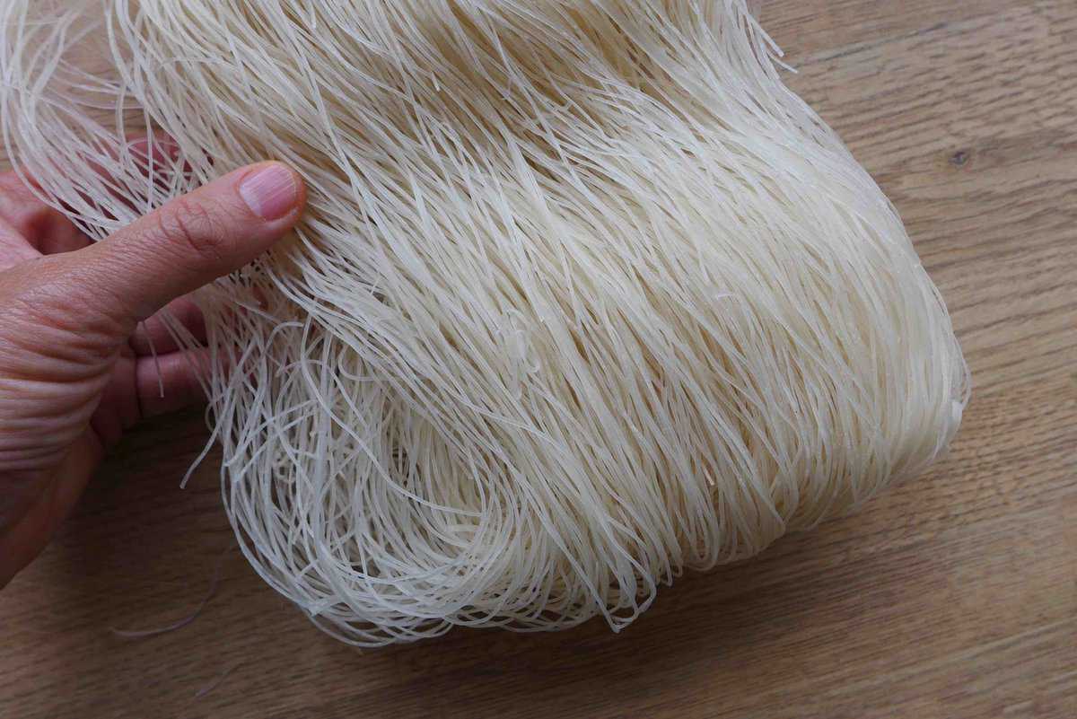 dried rice vermicelli.