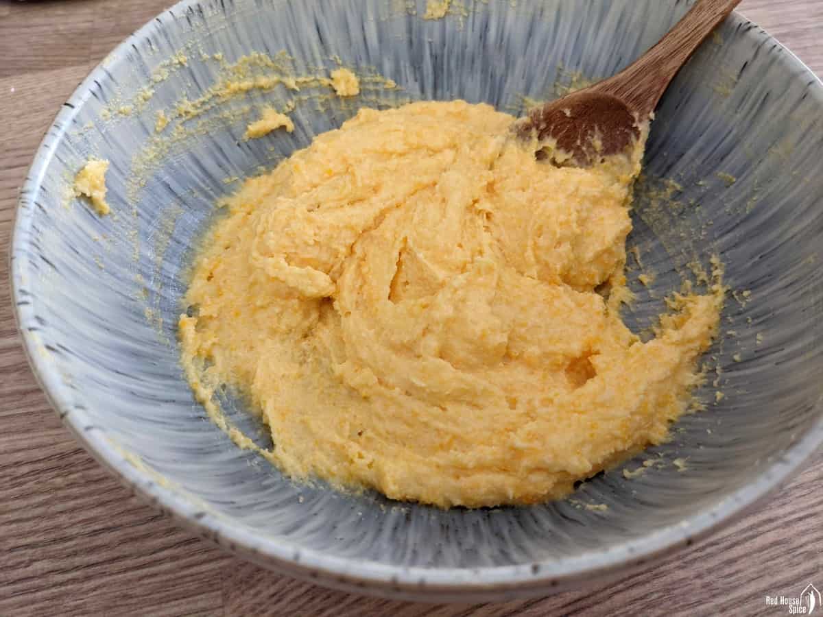 custard filling in a bowl