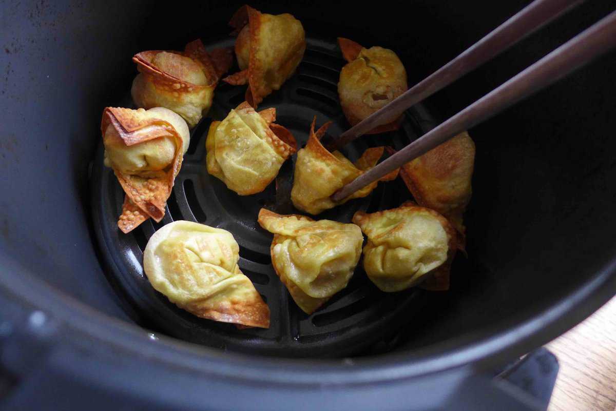 air-frying wontons.