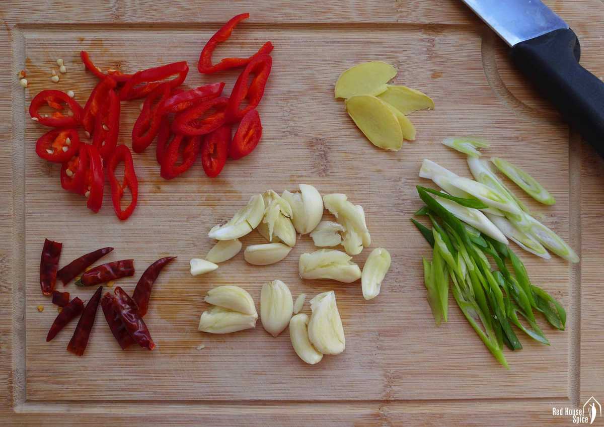 Chopped chillies, garlic, ginger and scallions
