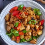 Hunan chicken in a plate.