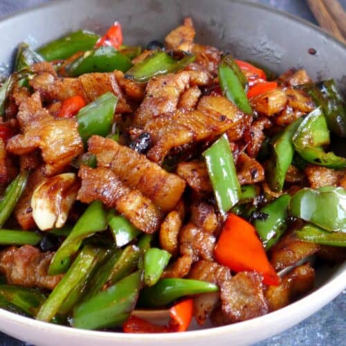 Hunan pork stir-fry with chili pepper