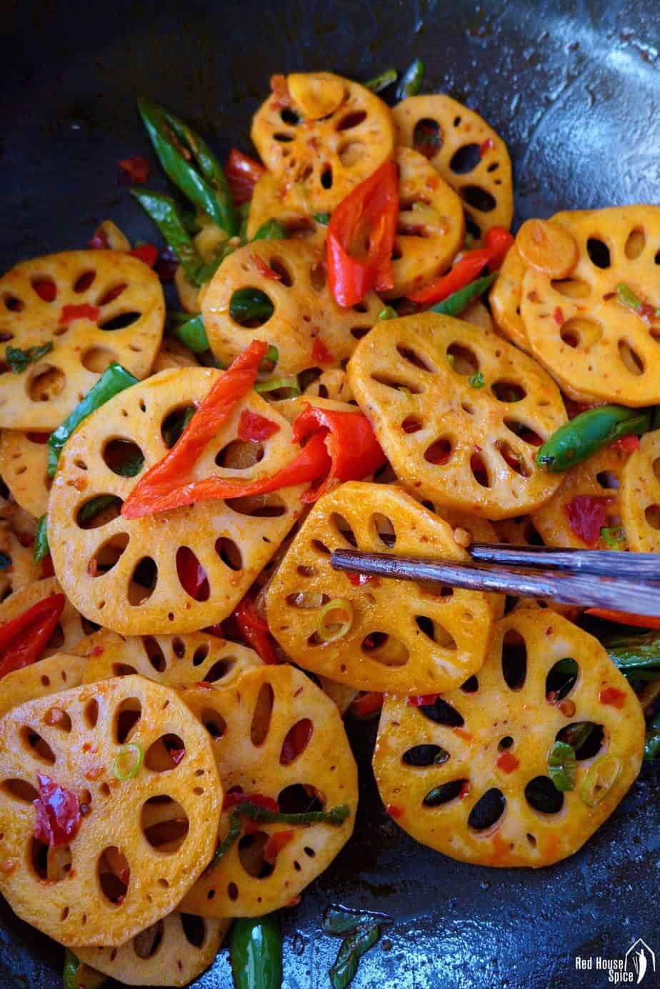 Spicy lotus root stir-fry