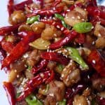 A plate of Szechuan chicken