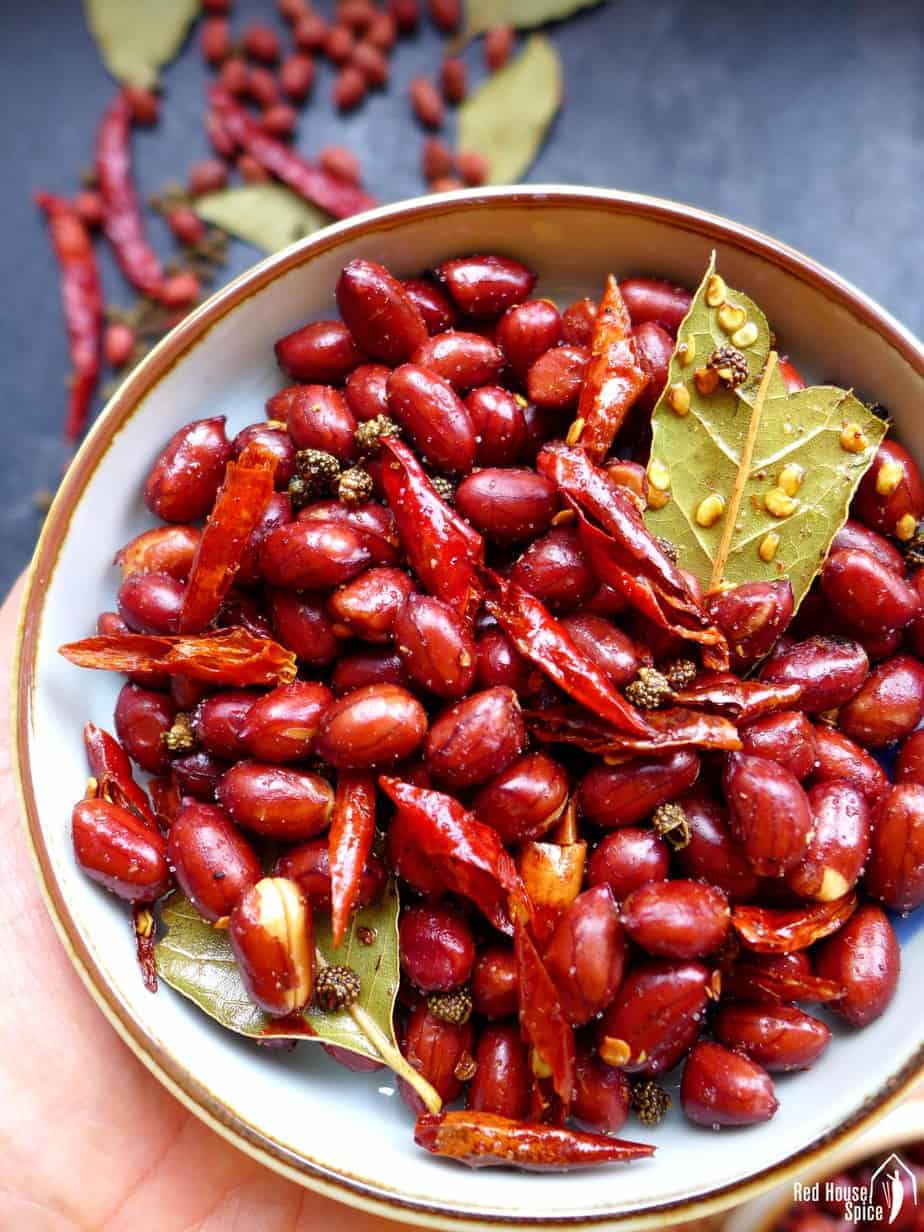 A plate of Mala peanuts