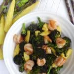 Bbroccoli and prawn stir-fry