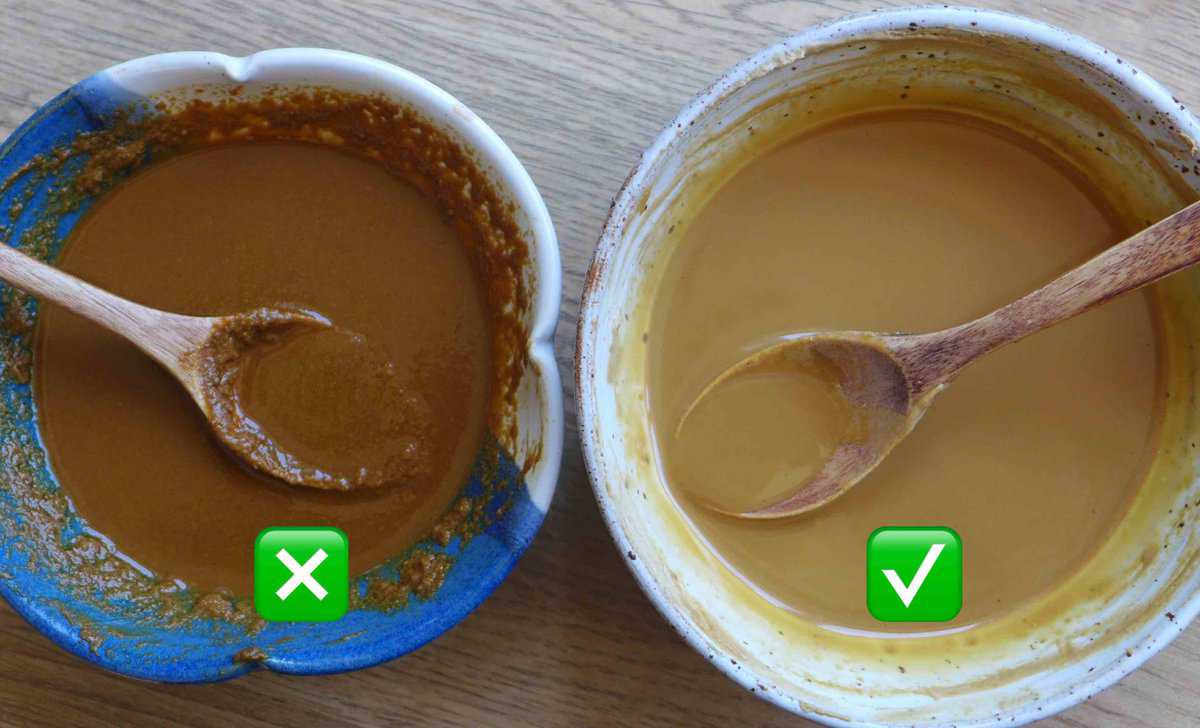 gritty sesame sauce and smooth sesame sauce.