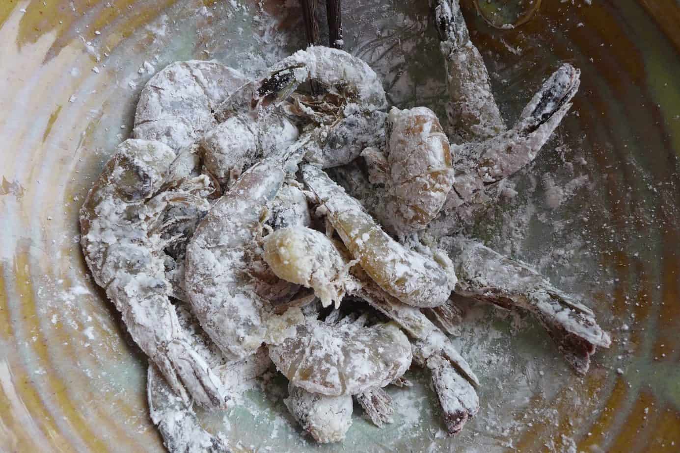 shell on shrimp with starch coating