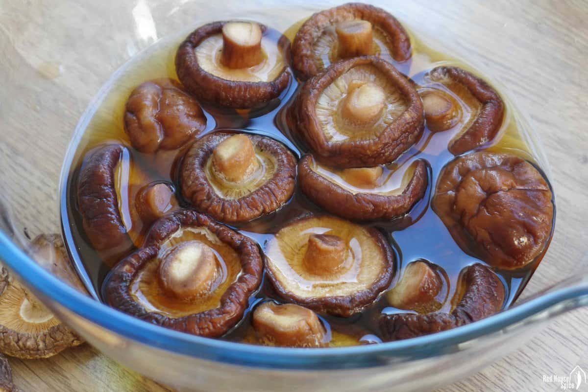 soaking shiitake mushrooms in water