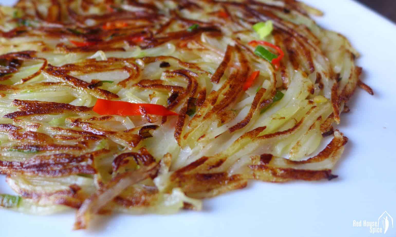 A pancake made of julienned potatoes