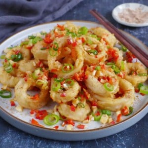 Salt and pepper squid