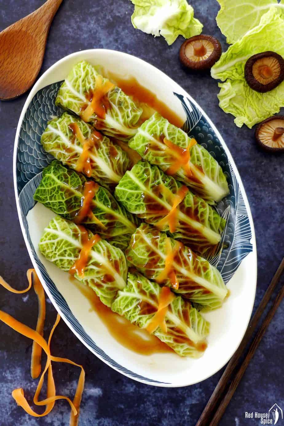 A plate of stuffed cabbage rolls