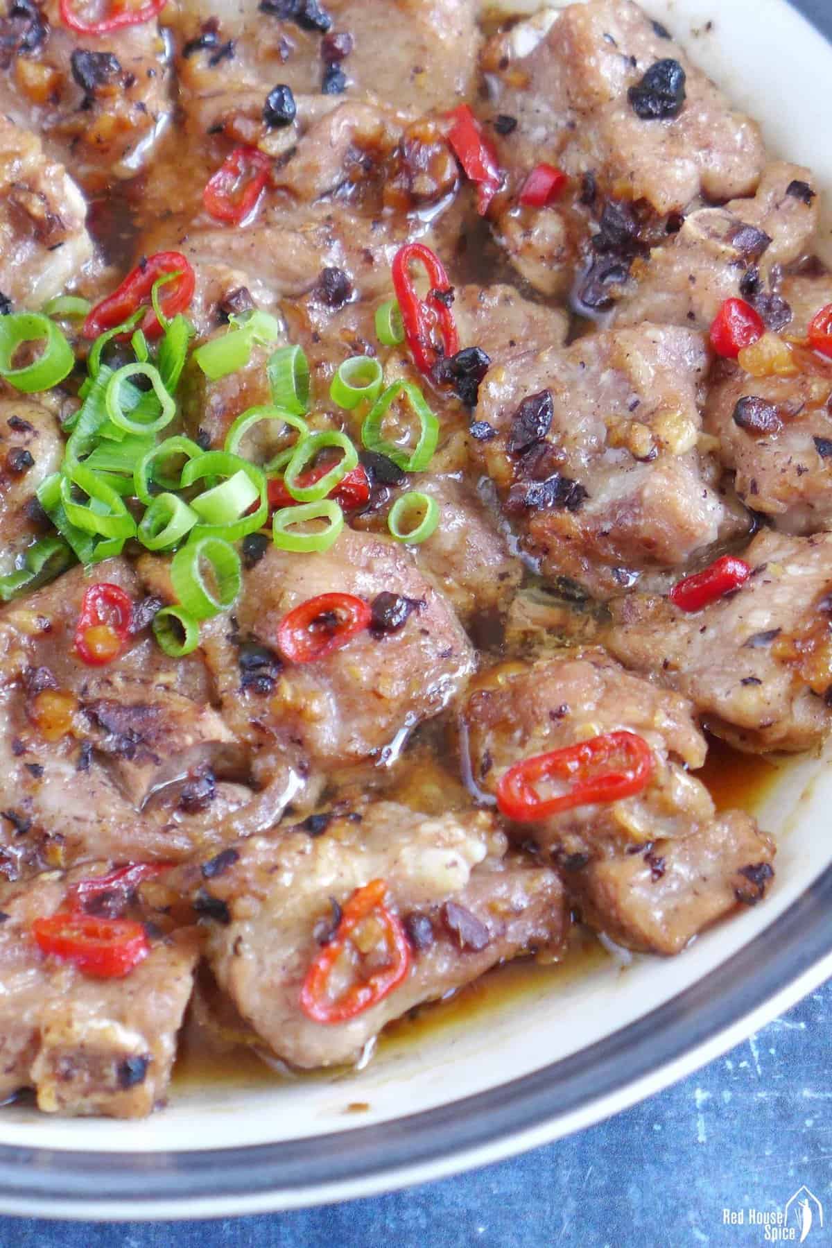 bite-size ribs steamed with a black bean sauce.