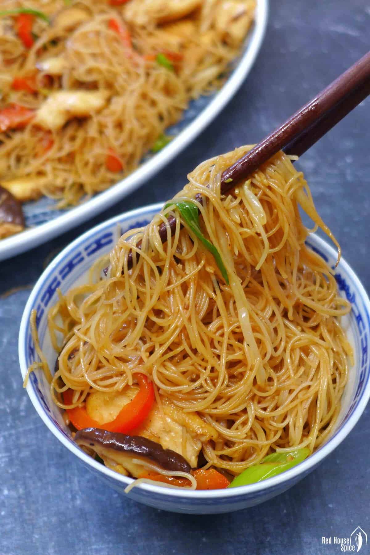 chicken chow Mei fun in a small bowl.