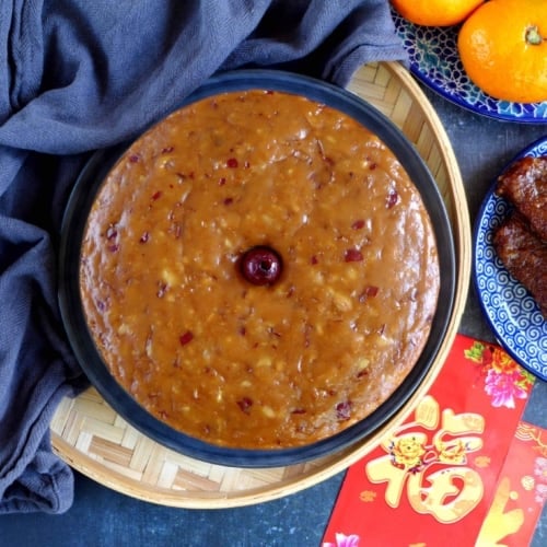A whole Chinese New Year cake